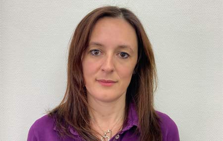 zahnmedizinsche Verwaltungsangestellte Frau Mirela Etemovic